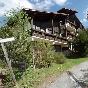 Am Waldrand Apartment